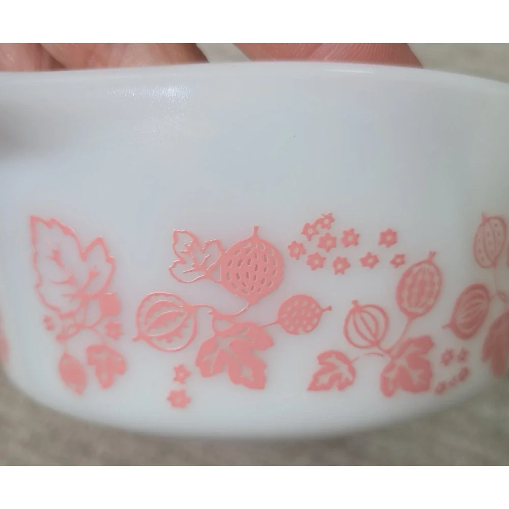 Pyrex vintage gooseberry
